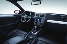 側大內(nèi)飾空間