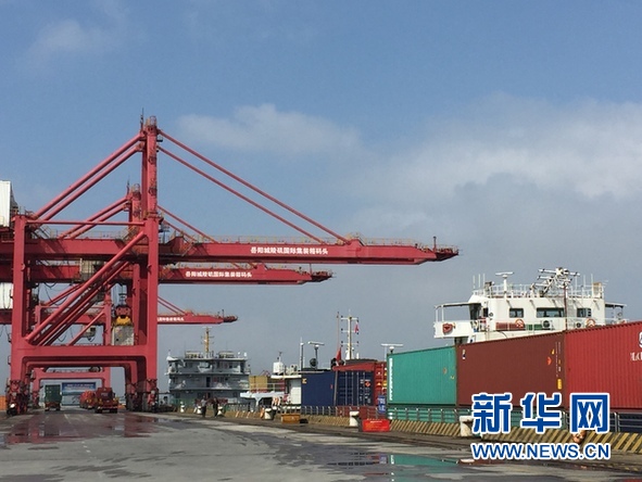 岳陽經(jīng)濟新圖景：通道路、重港口、優(yōu)布局