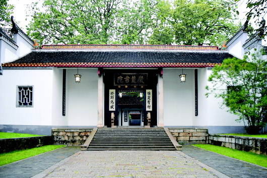 千年岳麓，弦歌不絕