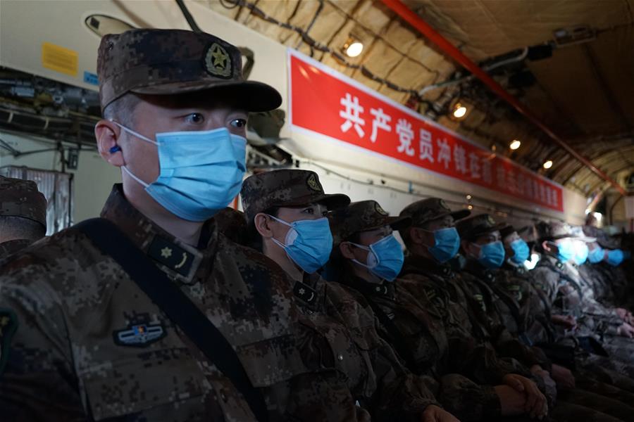 （聚焦疫情防控&middot;圖文互動(dòng)）（3）運(yùn)-20&ldquo;硬核機(jī)票&rdquo;為啥走紅走心？ &mdash;&mdash;探尋空軍的戰(zhàn)&ldquo;疫&rdquo;故事