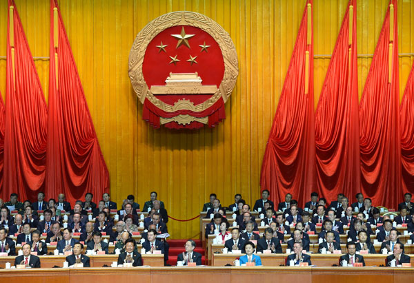 10月1日，慶祝中華人民共和國成立66周年暨新疆維吾爾自治區(qū)成立60周年大會(huì)在新疆人民會(huì)堂隆重舉行。 新華社記者 高潔 攝 