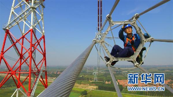 （十九大時光·圖文互動）（4）青春，在夢想的引領(lǐng)下飛揚(yáng)——來自基層蹲點(diǎn)現(xiàn)場的報(bào)道