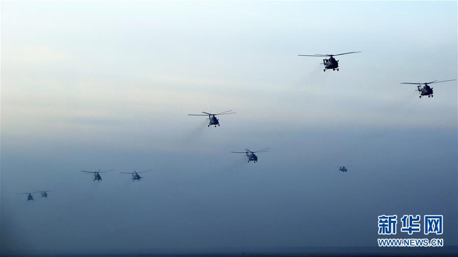 （新華全媒頭條&middot;圖文互動(dòng)）（5）備戰(zhàn)踏上新起點(diǎn)，練兵展現(xiàn)新氣象&mdash;&mdash;2018中國(guó)軍隊(duì)新年開(kāi)訓(xùn)全景大掃描