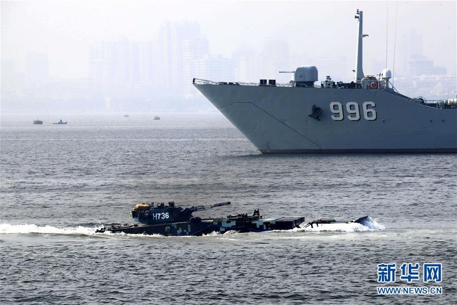 （新華全媒頭條&middot;圖文互動(dòng)）（7）備戰(zhàn)踏上新起點(diǎn)，練兵展現(xiàn)新氣象&mdash;&mdash;2018中國軍隊(duì)新年開訓(xùn)全景大掃描