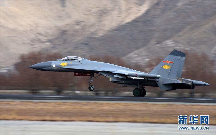 （新華全媒頭條&middot;圖文互動）（15）備戰(zhàn)踏上新起點，練兵展現(xiàn)新氣象&mdash;&mdash;2018中國軍隊新年開訓全景大掃描