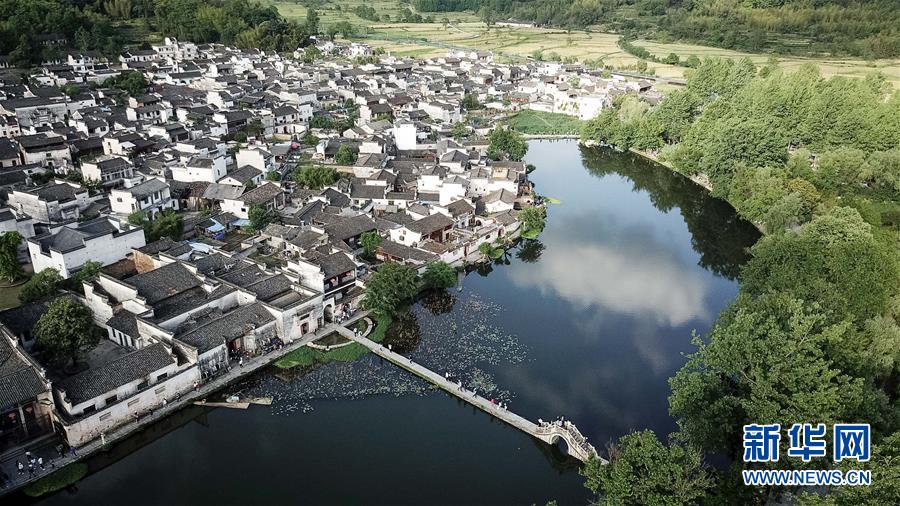 （新華全媒頭條·搶救古民居·圖文互動）（1）當古民居遇上城鎮(zhèn)化，如何留住鄉(xiāng)愁？