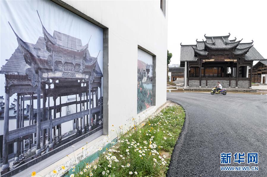 （新華全媒頭條·搶救古民居·圖文互動）（5）當古民居遇上城鎮(zhèn)化，如何留住鄉(xiāng)愁？