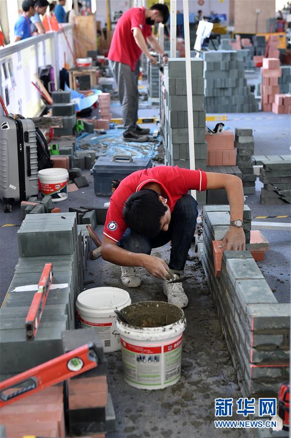 （新華全媒頭條·圖文互動）（3）上下合力，聚力破障，開辟“大國工匠”建設(shè)新格局