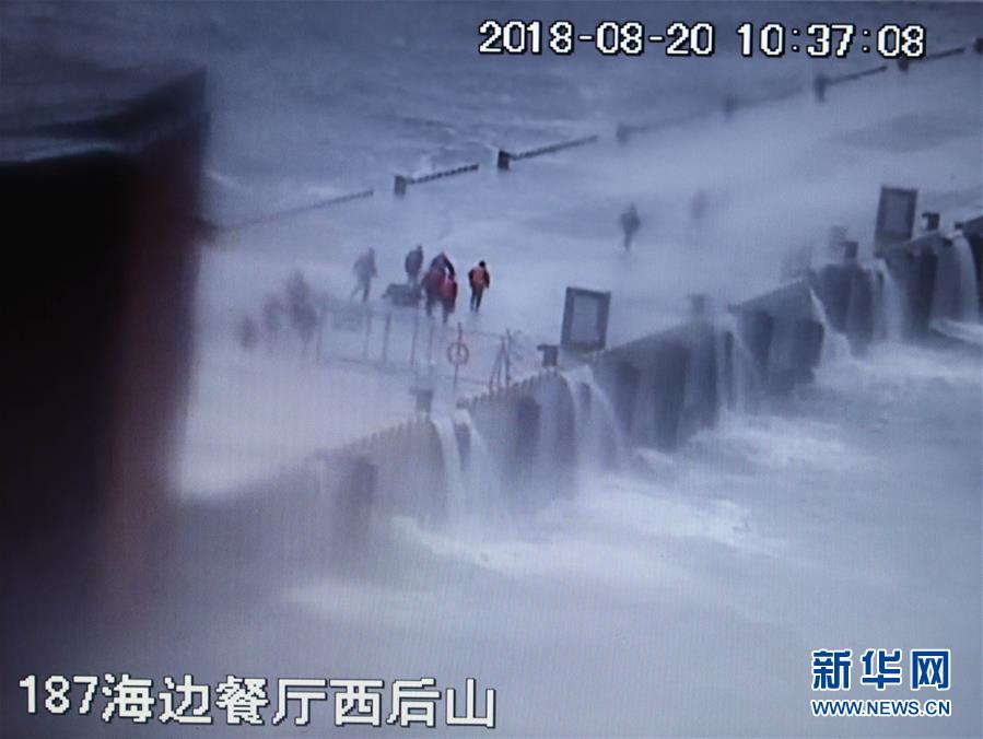 （圖文互動(dòng)）（2）“隨時(shí)準(zhǔn)備為黨和人民犧牲一切”——追記為保護(hù)國(guó)家某重點(diǎn)試驗(yàn)平臺(tái)壯烈犧牲的3位勇士黃群、宋月才、姜開斌