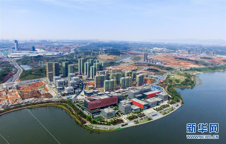 （新華全媒頭條&middot;圖文互動）（12）從一個到一群 量變引發(fā)質(zhì)變&mdash;&mdash;上海自貿(mào)區(qū)五周年回眸 