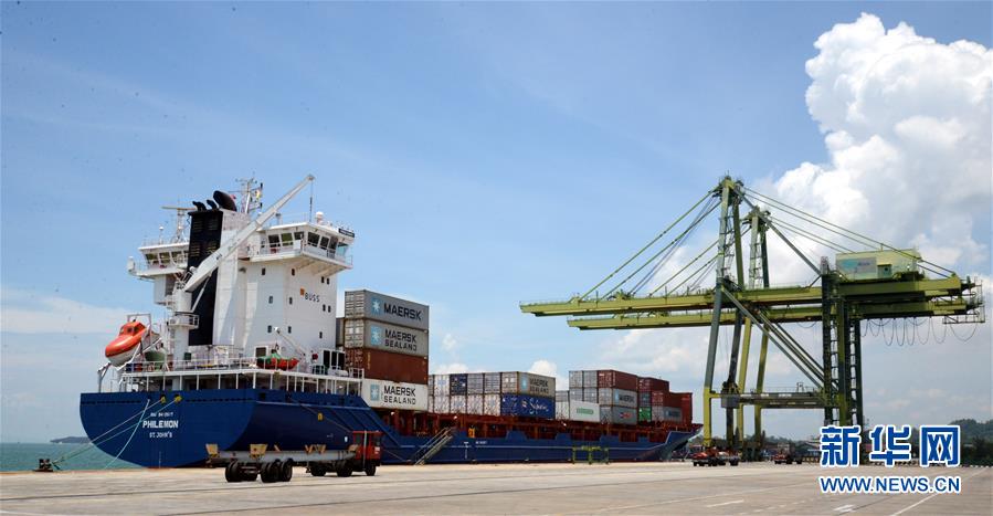 （新華全媒頭條&middot;圖文互動）（6）特稿：深化周邊友好　共促亞太繁榮&mdash;&mdash;寫在習近平主席出席亞太經(jīng)合組織第二十六次領導人非正式會議，對巴布亞新幾內亞、文萊和菲律賓進行國事訪問并在巴新同建交太平洋島國領導人會晤之際