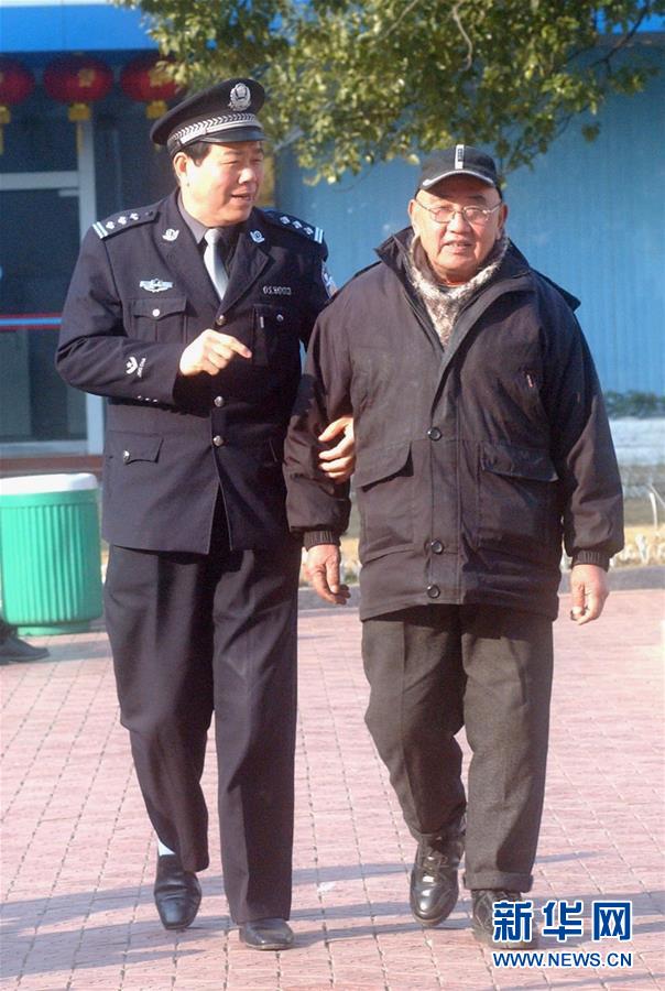 （改革先鋒風(fēng)采·圖文互動）（3）邱娥國：串百家門，認(rèn)百家人，知百家情，辦百家事 
