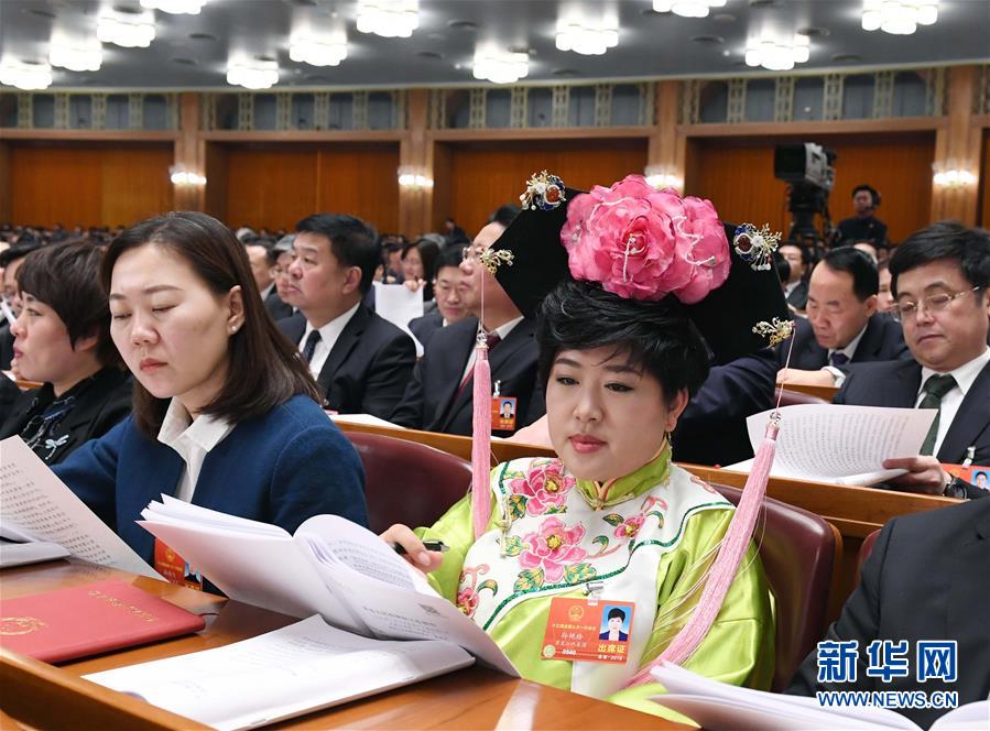 （兩會·基層代表履職故事）（1）全國人大代表孫艷玲：做好非遺事業(yè)，讓古老技藝活起來
