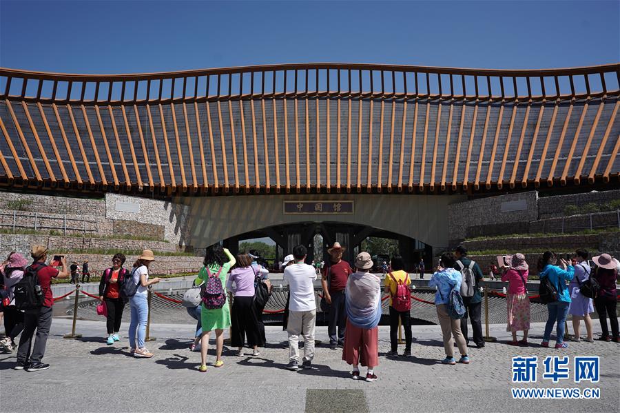 （在習(xí)近平新時(shí)代中國(guó)特色社會(huì)主義思想指引下&mdash;&mdash;新時(shí)代新作為新篇章&middot;圖文互動(dòng)）（12）從世園會(huì)&ldquo;看&rdquo;中國(guó)綠色發(fā)展之路&mdash;&mdash;寫在北京世園會(huì)&ldquo;中國(guó)國(guó)家館日&rdquo;到來(lái)之際