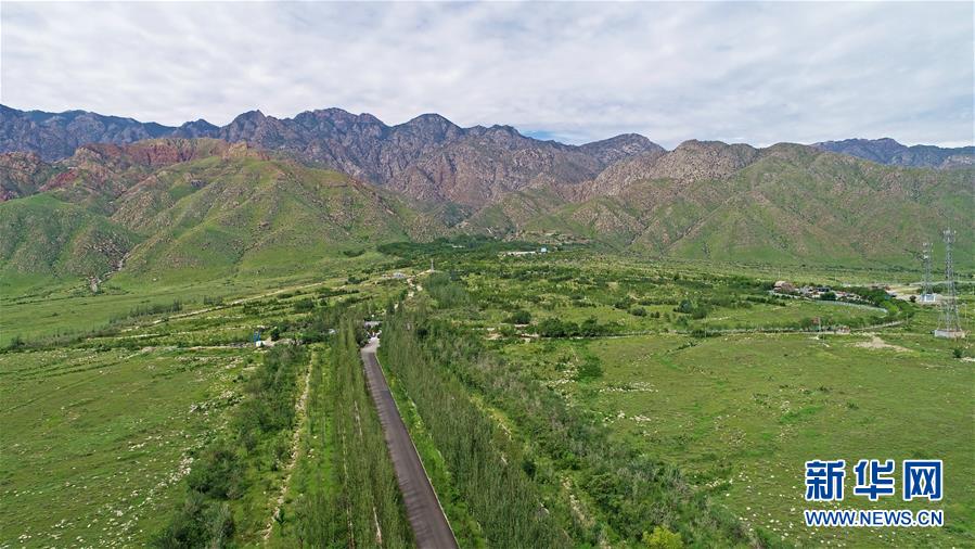 （壯麗70年&middot;奮斗新時(shí)代&mdash;&mdash;共和國發(fā)展成就巡禮&middot;圖文互動(dòng)）（9）生態(tài)美、百姓富&mdash;&mdash;品讀嶄新&ldquo;寧夏畫卷&rdquo;