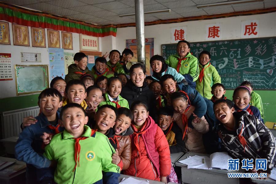 （不忘初心、牢記使命&middot;圖文互動）（3）青春之花綻放五千米云端&mdash;&mdash;記扎根海拔最高縣小學(xué)教師夫妻杜安東、曹曉花