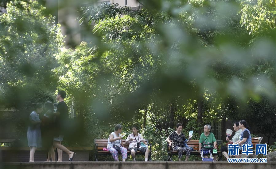 （習近平的民生關切事&middot;圖文互動）（6）為了夢圓安居，創(chuàng)造幸福生活&mdash;&mdash;習近平總書記牽掛的民生事之&ldquo;住有所居&rdquo;篇