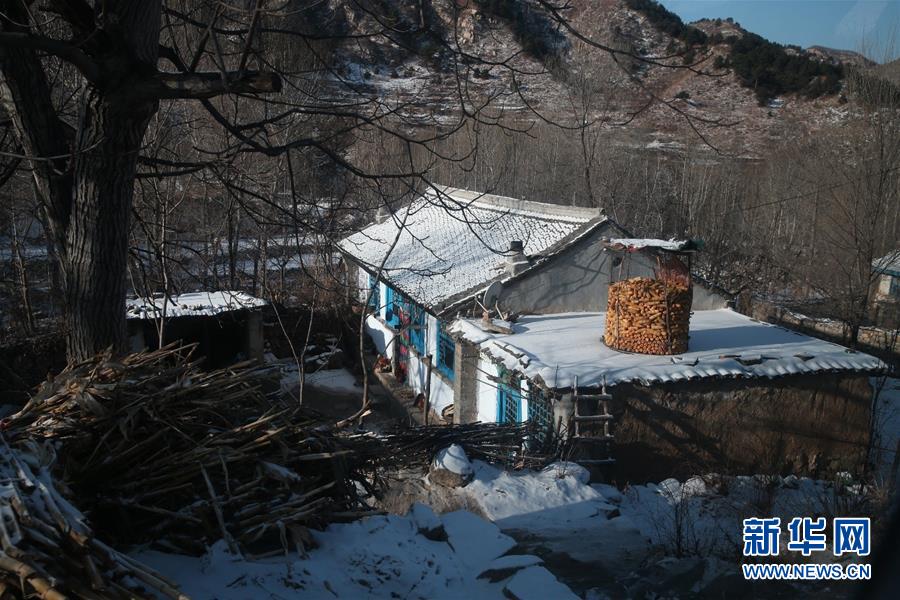 （集中連片特困地區(qū)貧困村調(diào)研行·圖文互動）（1）只要有信心，黃土變成金——河北阜平縣駱駝灣村和顧家臺村脫貧調(diào)查 