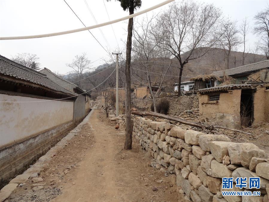 （集中連片特困地區(qū)貧困村調(diào)研行·圖文互動）（4）只要有信心，黃土變成金——河北阜平縣駱駝灣村和顧家臺村脫貧調(diào)查