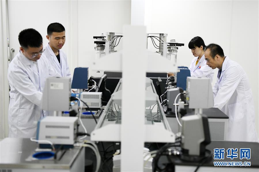 （圖文互動）（8）當好標桿旗幟 建設百年油田&mdash;&mdash;寫在大慶油田發(fā)現(xiàn)60周年之際