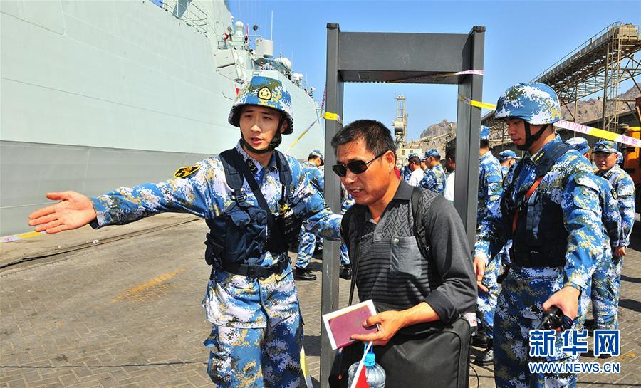 （新華全媒頭條·圖文互動）（7）沿著中國特色強軍之路闊步前進——黨中央、中央軍委領(lǐng)導(dǎo)推進國防和軍隊建設(shè)70年紀實
