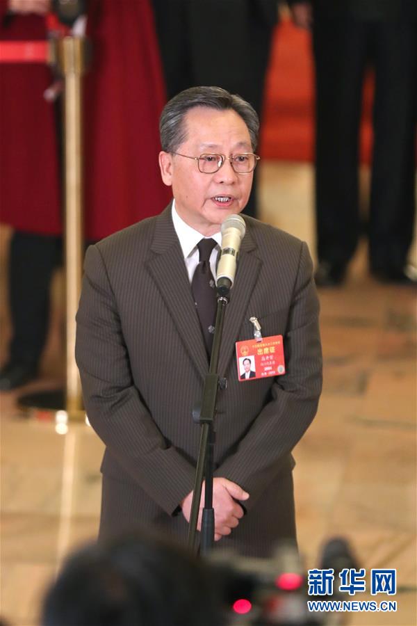（兩會(huì)·面對(duì)面）（8）全國(guó)人大代表接受采訪(fǎng)