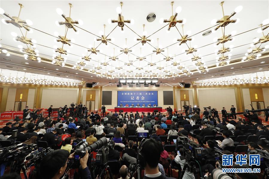 （兩會(huì)·XHDW）（9）政協(xié)委員談優(yōu)化營(yíng)商環(huán)境、促進(jìn)民營(yíng)經(jīng)濟(jì)高質(zhì)量發(fā)展