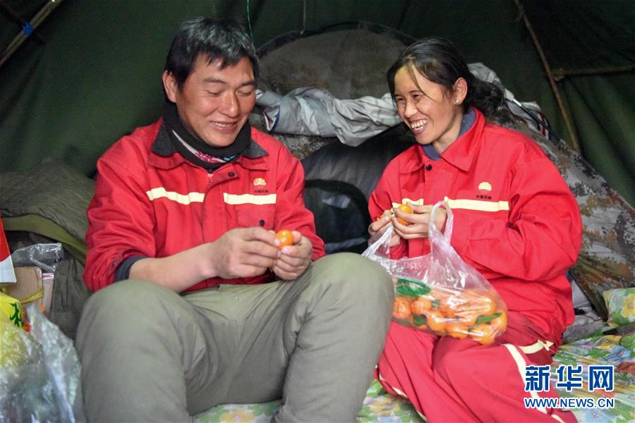 （新春走基層&middot;圖文互動(dòng)）（7）寒冬里，&ldquo;沙漠玫瑰&rdquo;猶自綻放