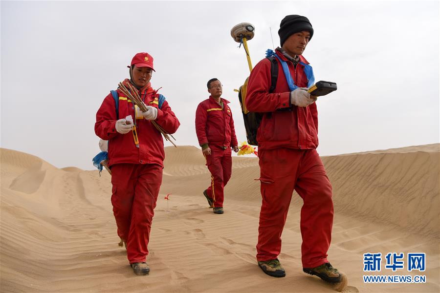 （新春走基層&middot;圖文互動(dòng)）（14）寒冬里，&ldquo;沙漠玫瑰&rdquo;猶自綻放