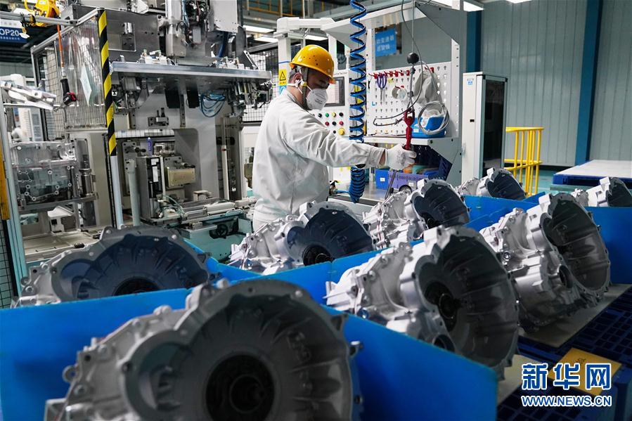 （在習(xí)近平新時代中國特色社會主義思想指引下&mdash;&mdash;新時代新作為新篇章&middot;習(xí)近平總書記關(guān)切事&middot;圖文互動）（5）不放松！&mdash;&mdash;各地努力抓緊抓實抓細疫情防控