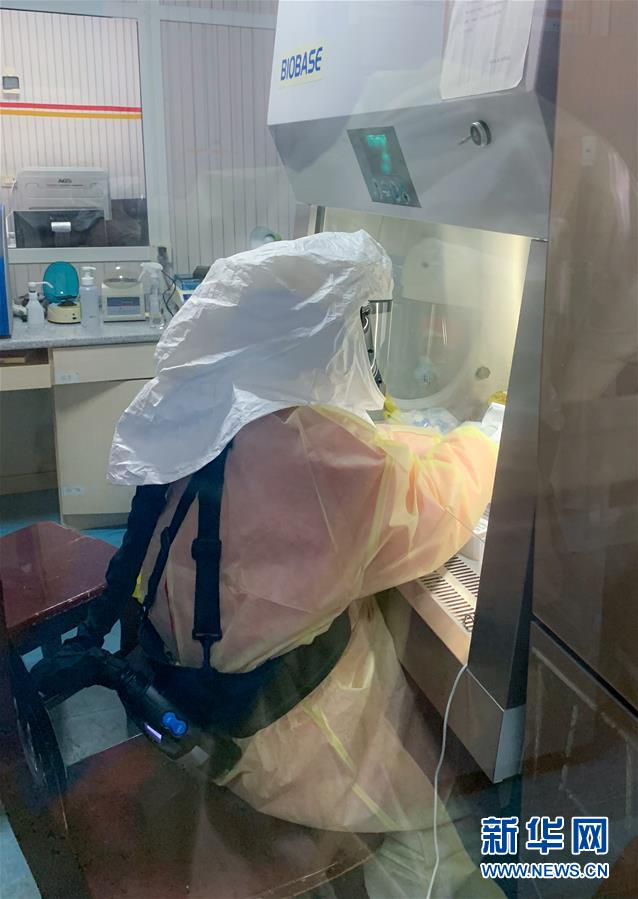 （新華全媒頭條&middot;圖文互動）（1）赤子之歌&mdash;&mdash;記奮戰(zhàn)在抗疫一線的90后白衣戰(zhàn)士