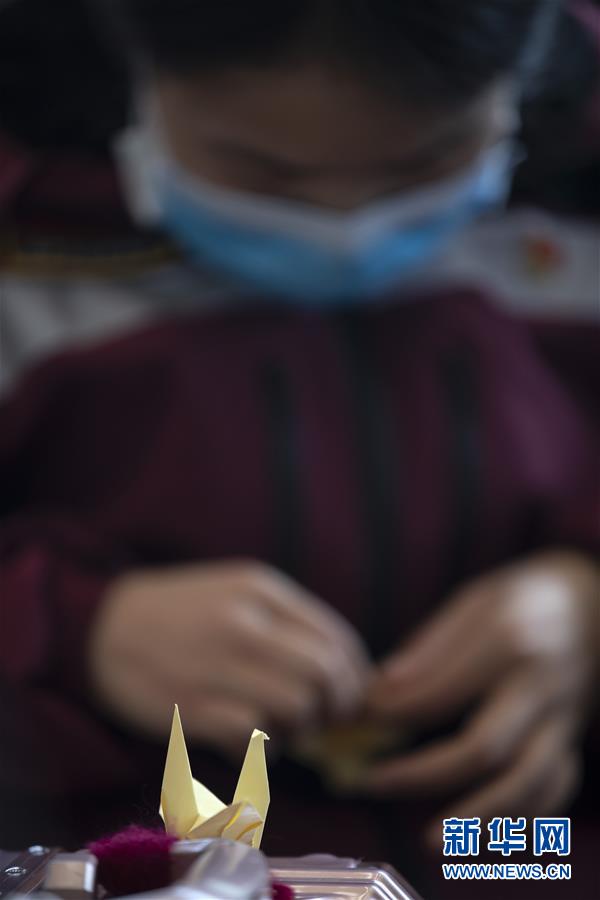 （新華全媒頭條·圖文互動）（10）最美逆行者，武漢永遠(yuǎn)記得你！——首批援鄂醫(yī)療隊(duì)返程紀(jì)實(shí)