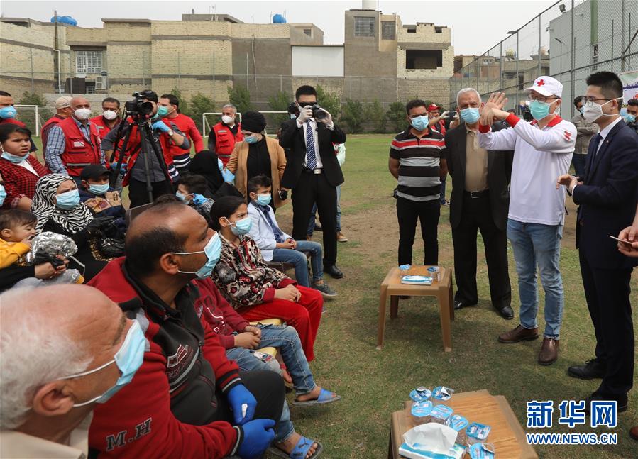 (新華全媒頭條·圖文互動(dòng))(14)書(shū)寫(xiě)共建人類(lèi)命運(yùn)共同體的戰(zhàn)“疫”篇章——記習(xí)近平主席推動(dòng)新冠肺炎疫情防控國(guó)際合作