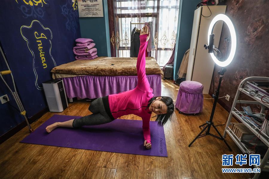 （在習(xí)近平新時(shí)代中國(guó)特色社會(huì)主義思想指引下&mdash;&mdash;新時(shí)代新作為新篇章&middot;習(xí)近平總書記關(guān)切事&middot;圖文互動(dòng)）（2）打開生活的正確方式：更衛(wèi)生、更健康！