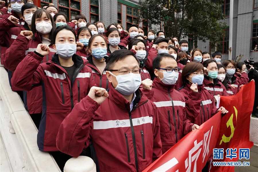 （新華全媒頭條·圖文互動）（4）“始終把人民群眾生命安全和身體健康放在第一位”——中國抗疫彰顯“生命至上、人民至上”理念