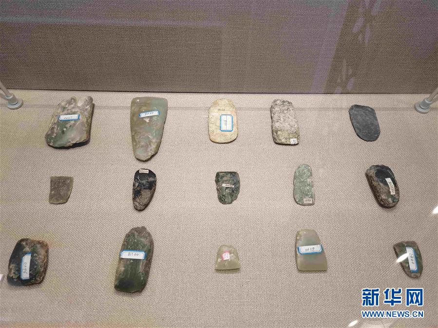 （文化視點(diǎn)·聽(tīng)文物講故事·圖文互動(dòng)）（3）豪橫！古人扛著玉斧在羅布泊打獵
