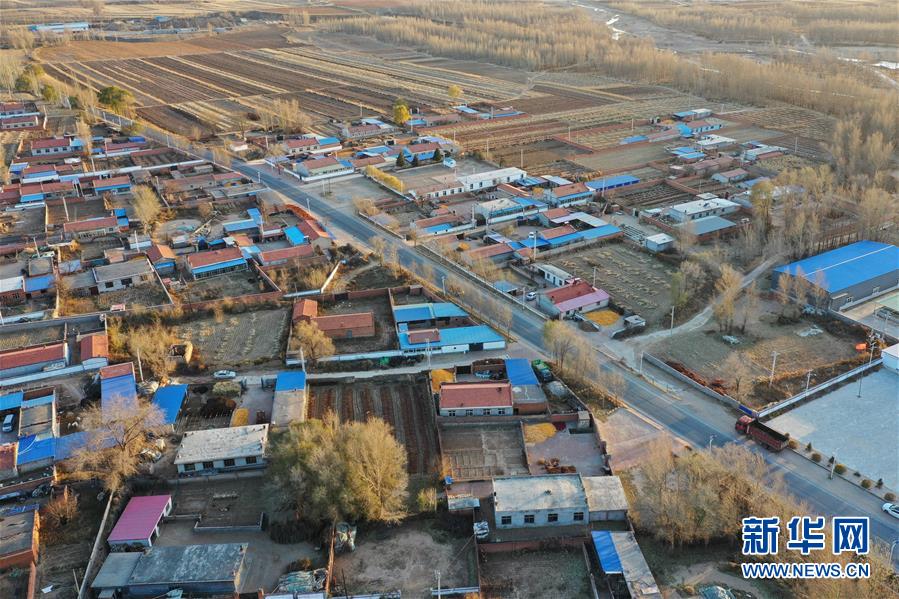 （全面建成小康社會&ldquo;百城千縣萬村&rdquo;調(diào)研行&middot;圖文互動）（2）互助互利，小甘薯帶來甜蜜日子&mdash;&mdash;內(nèi)蒙古奈曼旗互利村闖出產(chǎn)業(yè)致富之路