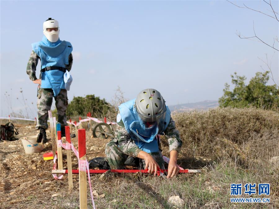 （新華全媒頭條·圖文互動）（12）沿著中國特色強(qiáng)軍之路闊步前進(jìn)——黨中央、中央軍委領(lǐng)導(dǎo)推進(jìn)國防和軍隊建設(shè)70年紀(jì)實