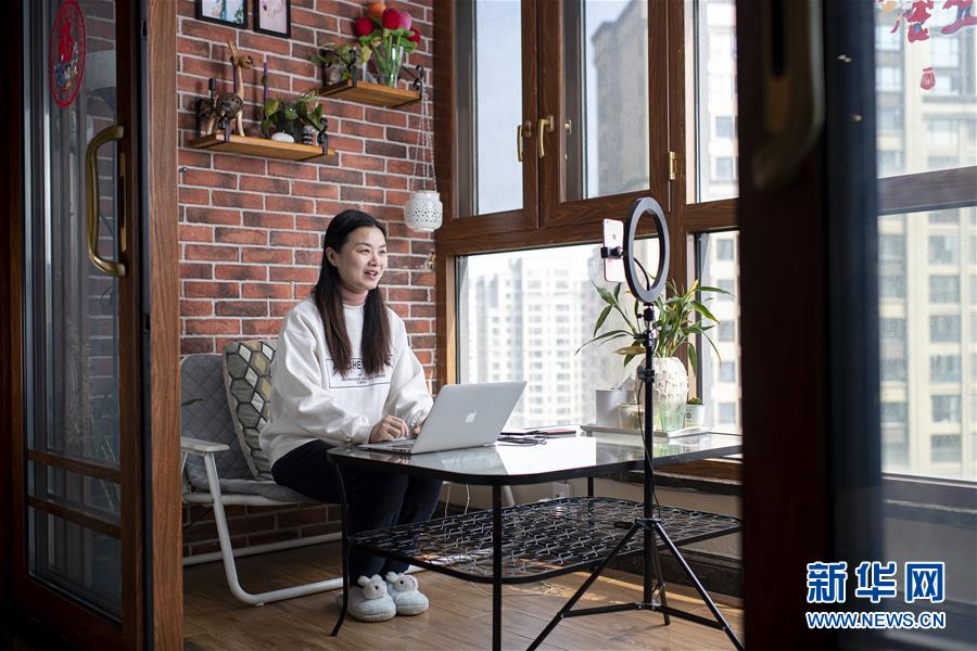 （在習近平新時代中國特色社會主義思想指引下&mdash;&mdash;新時代新作為新篇章&middot;習近平總書記關切事&middot;圖文互動）（8）高擎利劍驅疫魔&mdash;&mdash;科研攻關助力湖北戰(zhàn)&ldquo;疫&rdquo;記