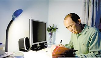 調(diào)解員馬善祥：看見(jiàn)矛盾雙方心平氣和，我就歡喜