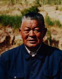 尕布龍語錄：權(quán)力來自百姓，只能服務(wù)于百姓