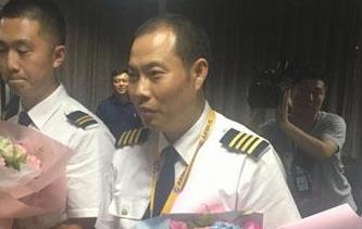 空中驚魂 奇跡備降！“英雄機組”太牛了