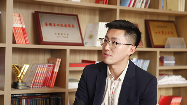 “鋼鐵人”是怎樣煉成的？