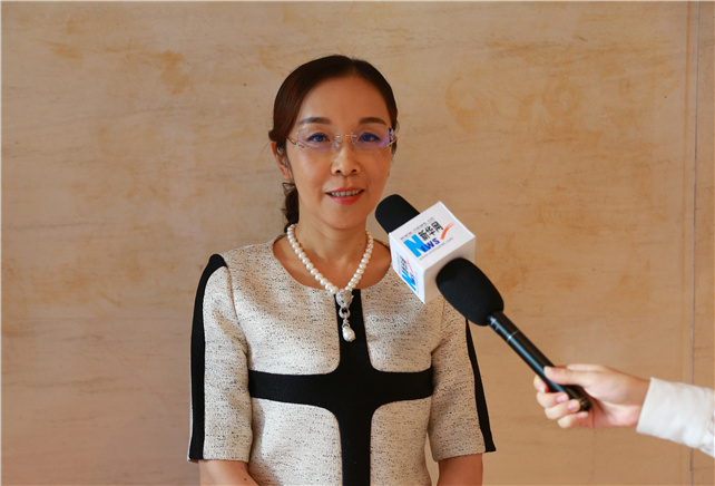把增強(qiáng)黨的凝聚力、戰(zhàn)斗力與提高企業(yè)競(jìng)爭(zhēng)力、創(chuàng)造力有機(jī)融合。