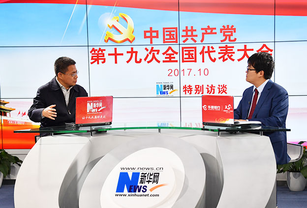 中國特色社會主義道路自信、理論自信、制度自信、文化自信，是實(shí)踐和發(fā)展帶來的自信