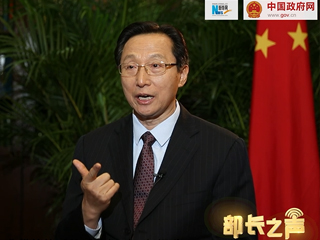 輪作休耕本質(zhì)上是讓耕地休養(yǎng)生息，更重要的是有利于提高糧食產(chǎn)能。