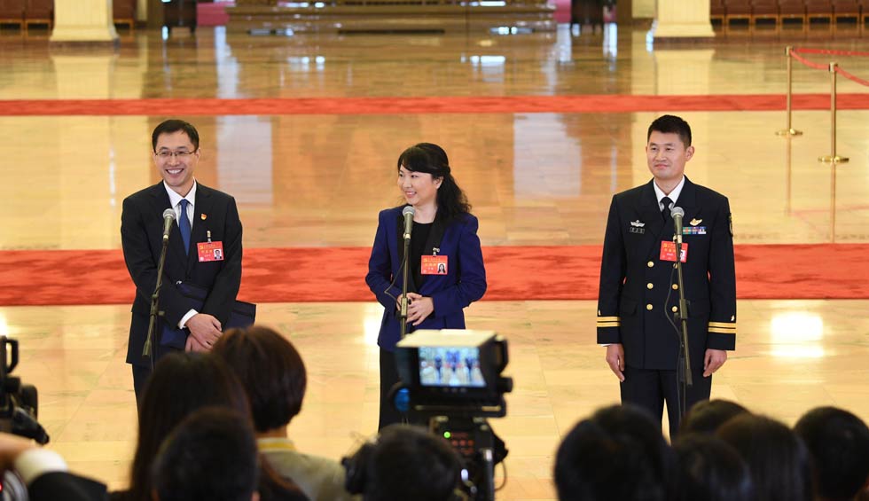 孟祥飛、李媛、曹先建接受采訪