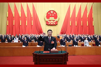 習(xí)近平當(dāng)選國家主席、中央軍委主席