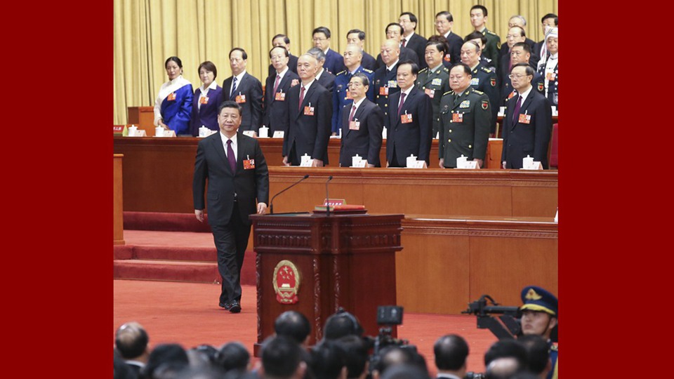 習(xí)近平當(dāng)選國家主席、中央軍委主席