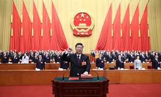習(xí)近平當(dāng)選國家主席、中央軍委主席